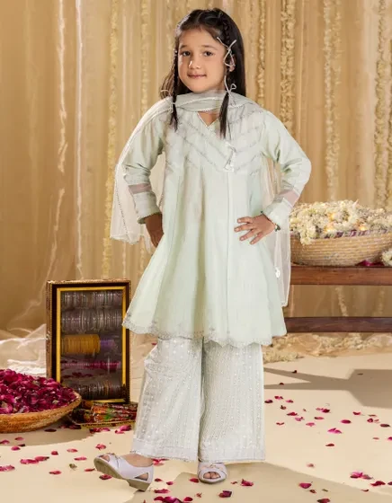 GREEN DOBBY EMBROIDERED 3PC | JGKL-S-JGP-25-1531